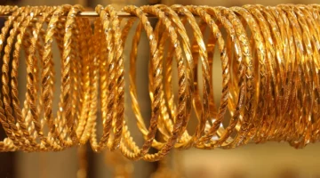 الدهب جنن الناس.. سعر الذهب اليوم بالسوق المصرى عيار 21 الآن بعد آخر ارتفاع (تحديث رسمي)